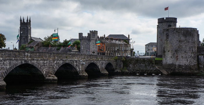 The Thomond bridge over the river Shannon, with King John's castle on the right