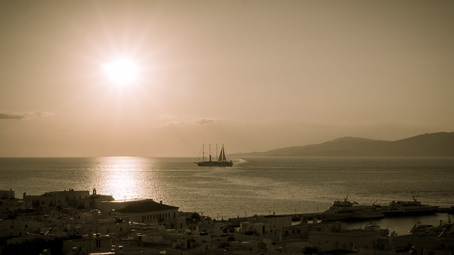 Ship setting sail from Mykonos